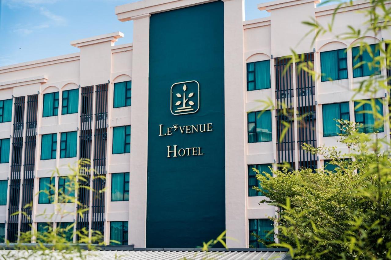 Le'Venue Hotel Бангі Екстер'єр фото