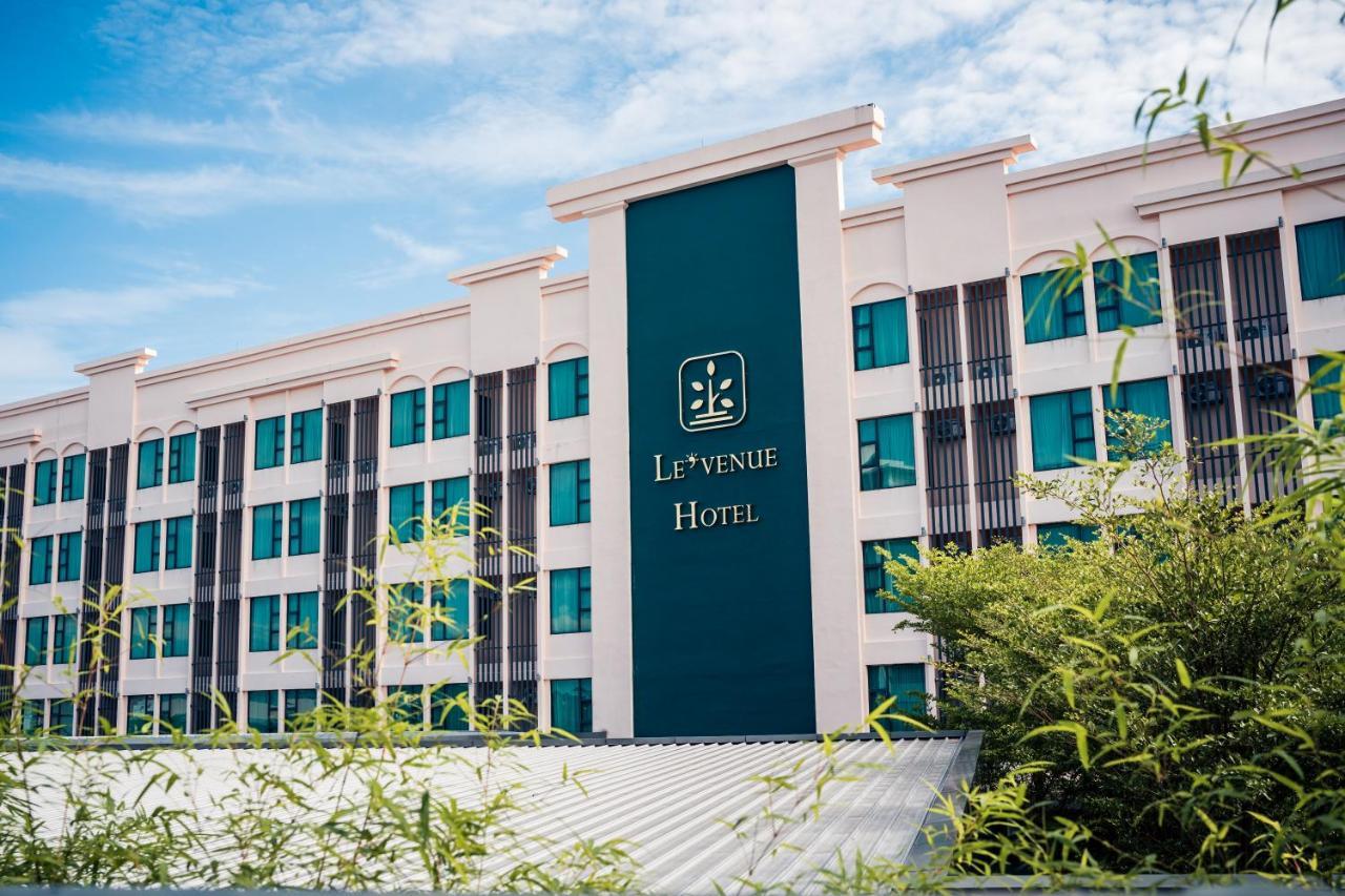 Le'Venue Hotel Бангі Екстер'єр фото